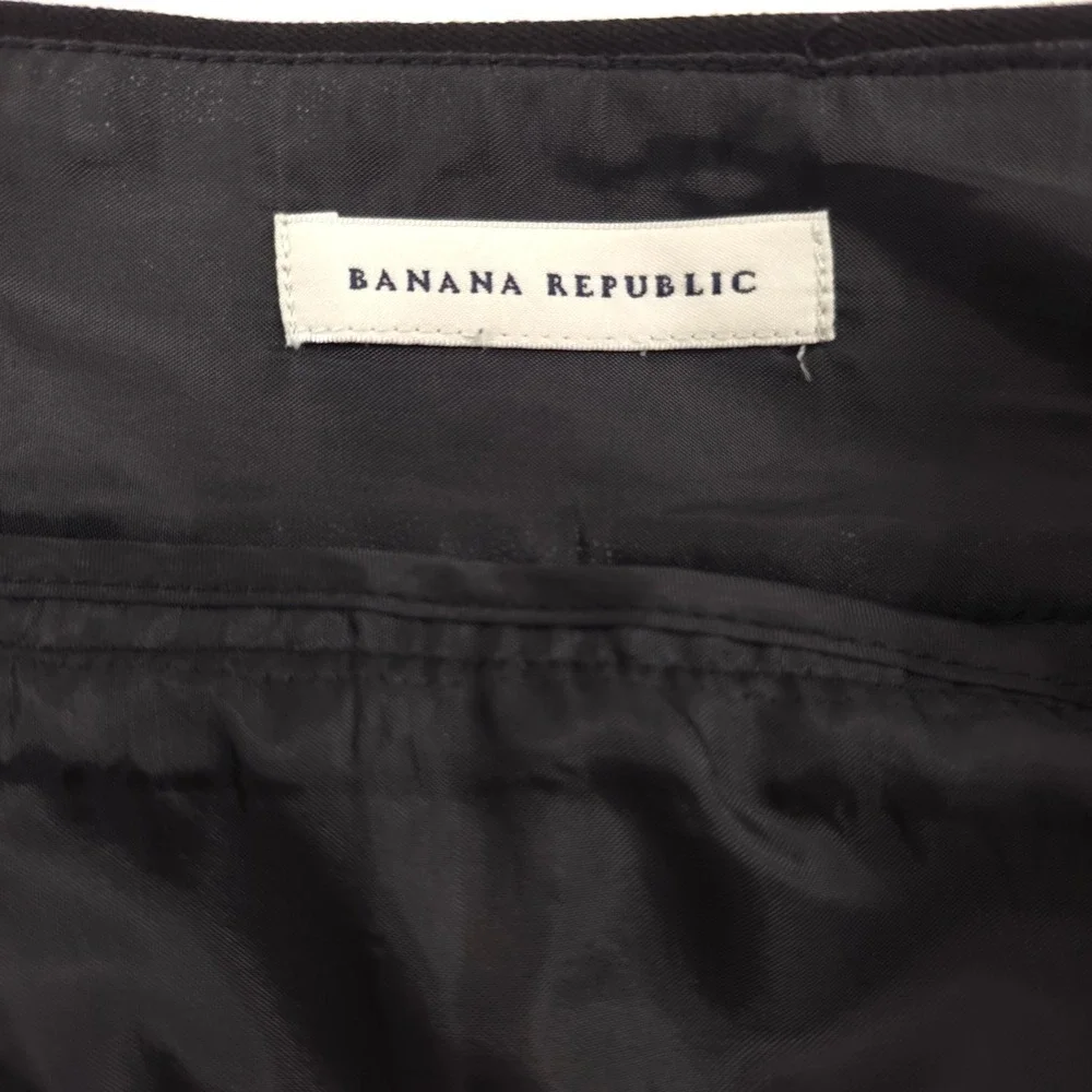 Banana Republic Womens Pencil Skirt Size 2 Black Professional Back Slit Woven‎